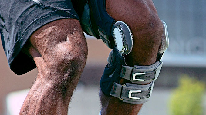 knee brace on athlete